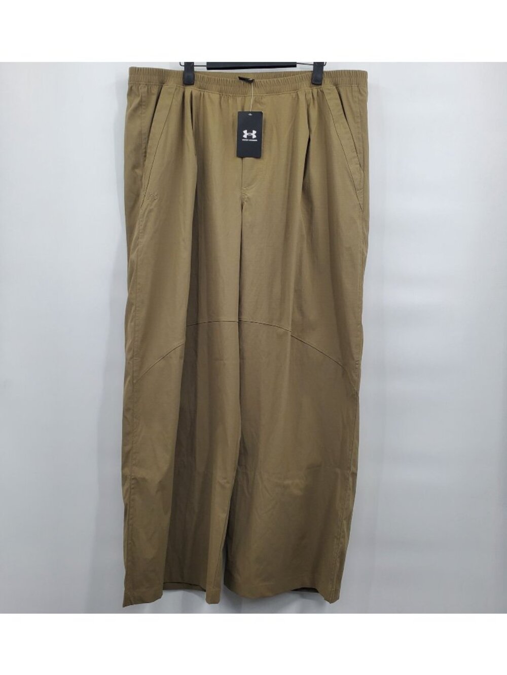 Under Armour Unstoppable Woven Parachute Pants Women Size XL NWT Baggy Wideleg